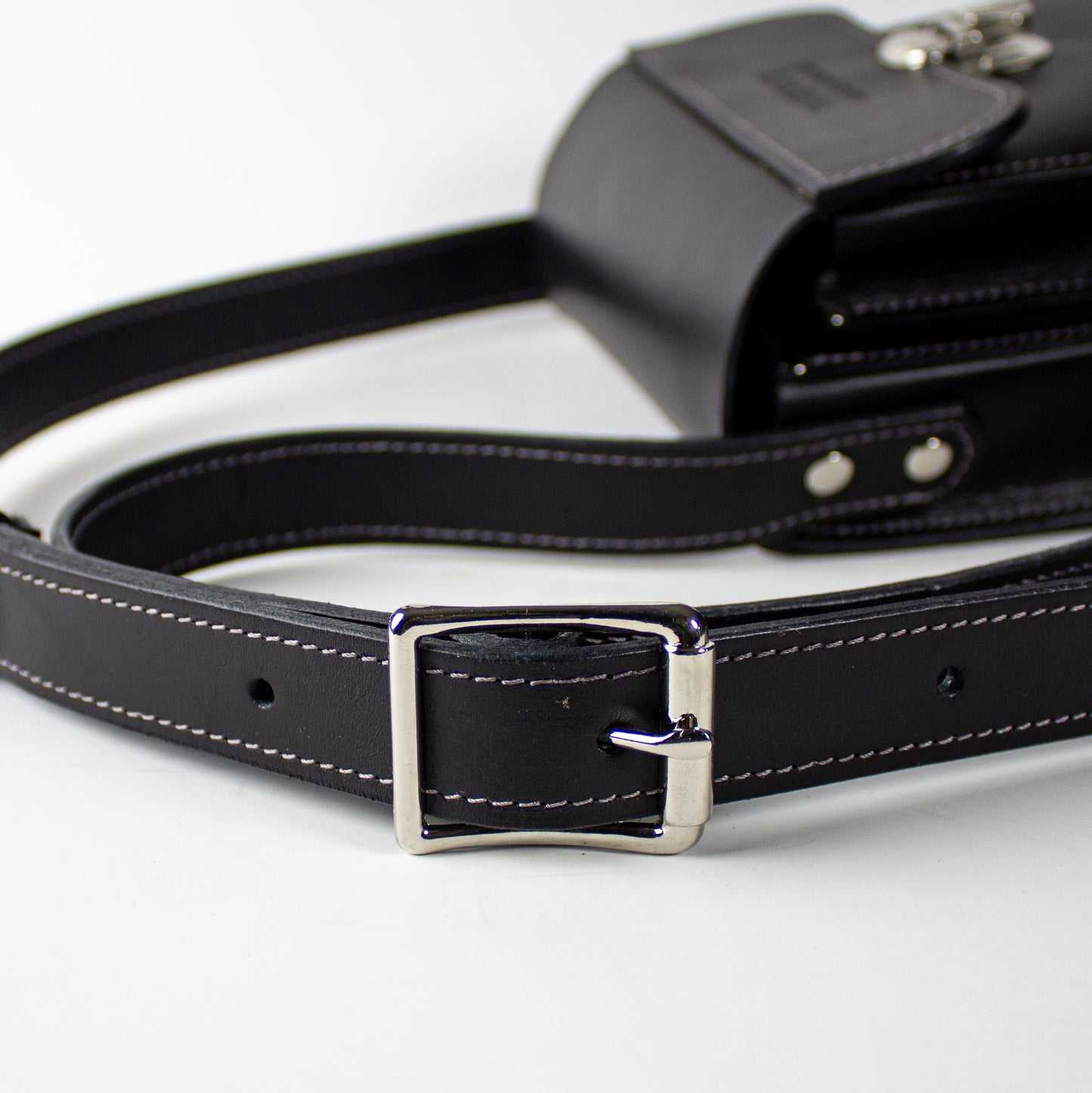 Morral de Cuero Artesanal – Yopen Horse