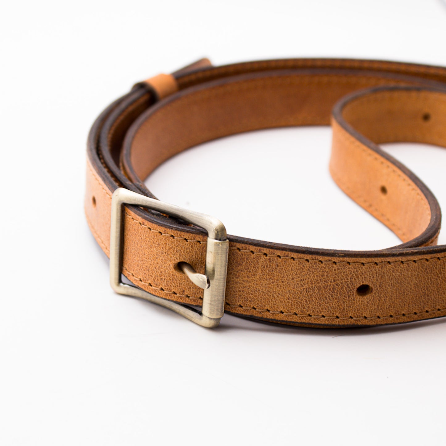 Morral de Cuero Artesanal Hombre – Yoppen Horse