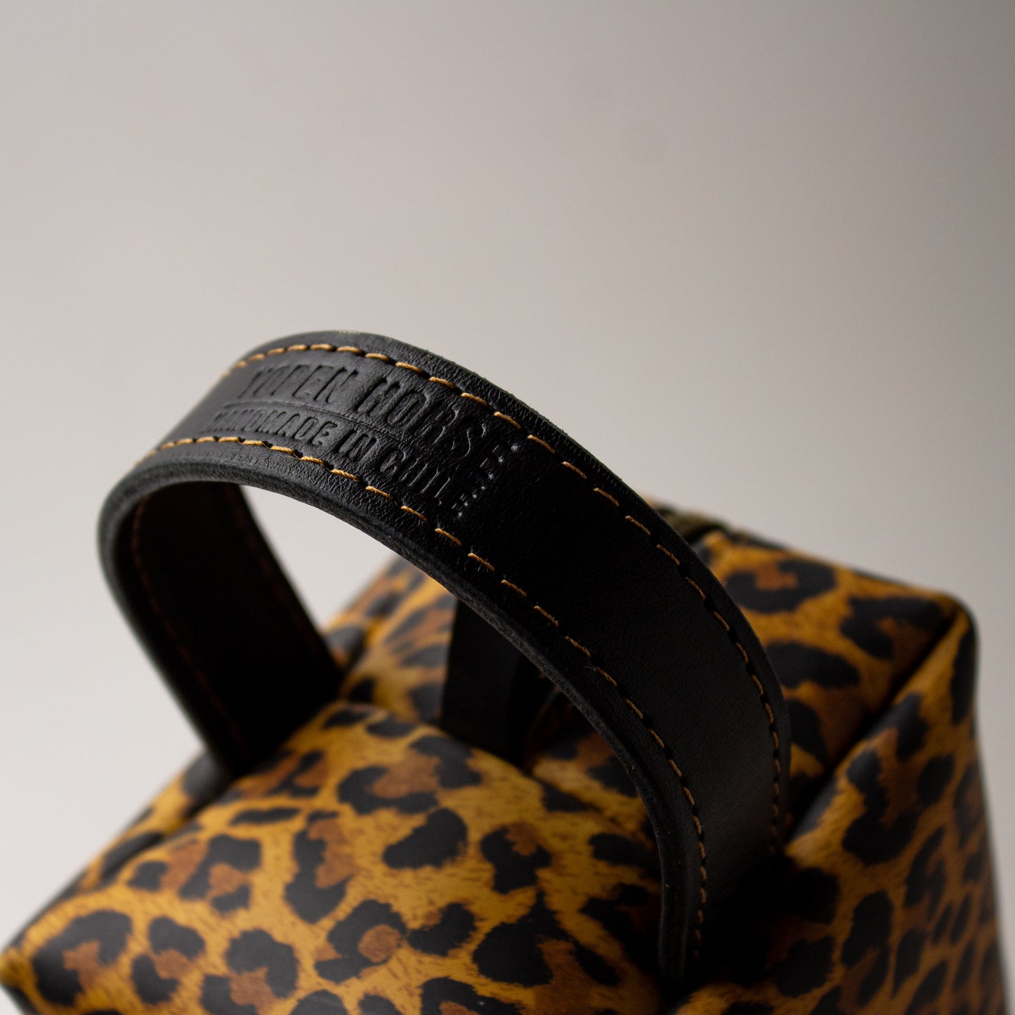 Bolso estuche Neceser de Cuero